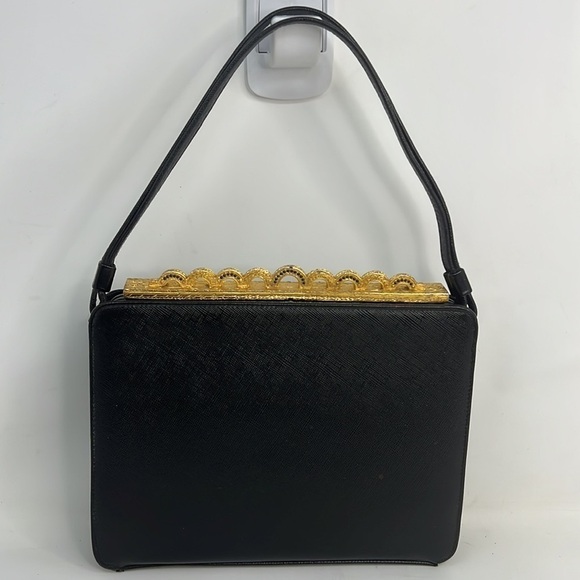 Dobbies Bags Structured Black Crosshatch Leather Snap Close Handbag - Picture 2 of 10